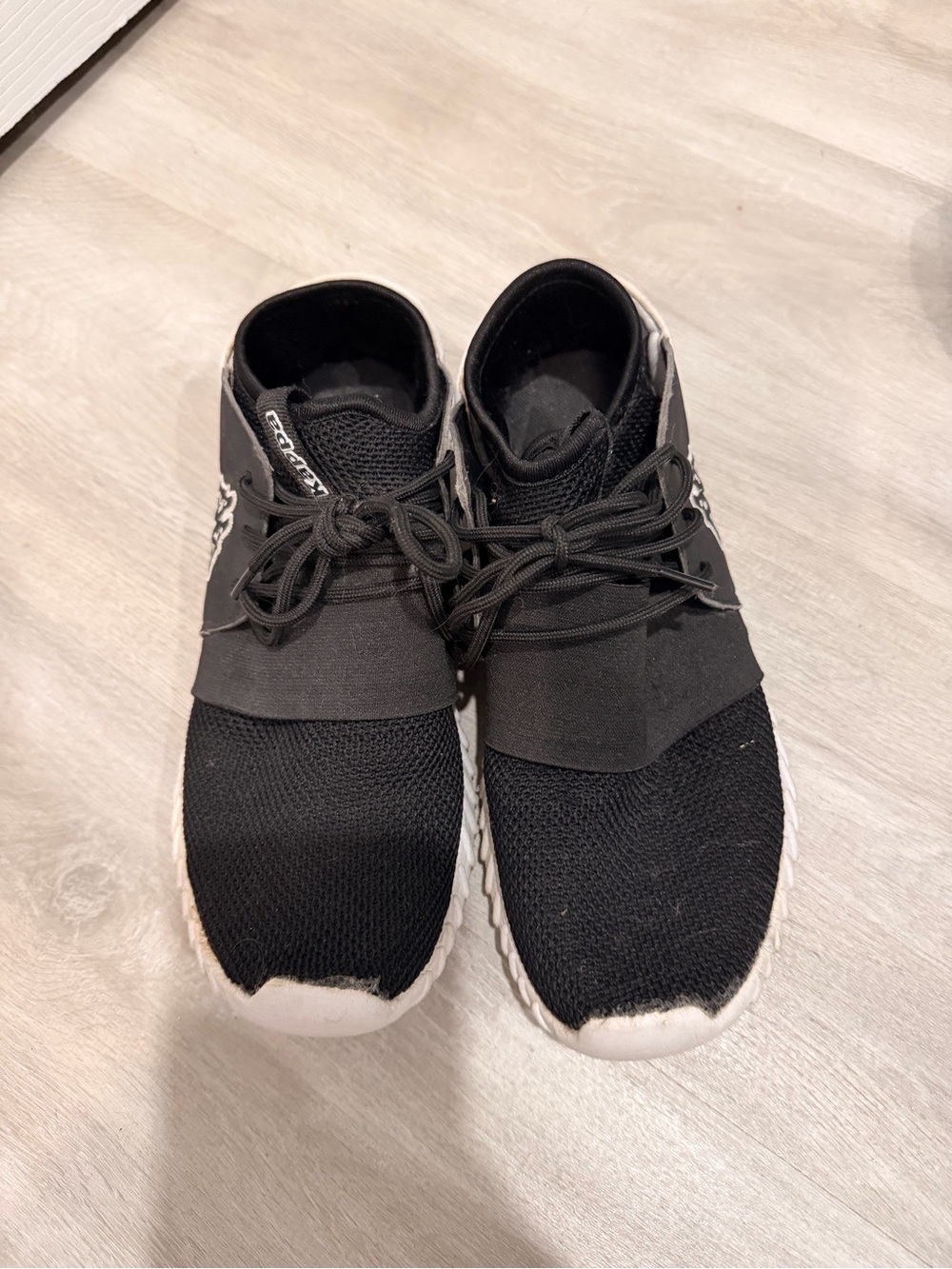 Kappa Black and White Women's Knit Sneakers